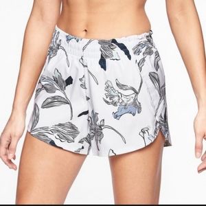 Athleta Racer Run Shorts white floral nouvea print with built in briefs …